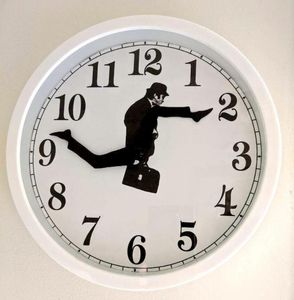 Väggklockor Klocka Ministeriet för Silly Walks Hållbar timer Silent Mute Novelty Hanger for Home Decoration Study Office