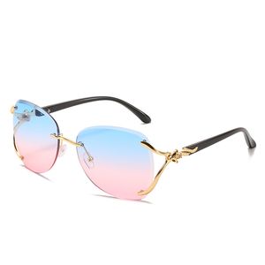 Neue Fuchskopf Mode Explosion-Stil Damen All-Match-Sonnenbrille Metallrahmenlose Schnittkante Sonnenbrille Elegantes Sonnenauge