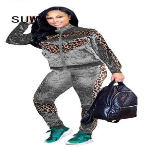 Leopard Velvet Two Piece Set Spadek Zima Hurtownie Odzież Dla Kobiet Wyłącz Kołnierz Kurtki Z Długim Rękawem Sporty Jogger Spodnie 210525