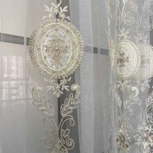 Luxo de cortina de estilo europeu bordado com grânulos cortina de tule para sala de estar quarto bege blackout drape # 4 210712