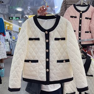冬のファッションデザインレディースカラーブロックダイヤモンド格子縞の形状綿パッジコートパーカージャケット