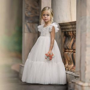 Lace Princess Flower Girl Dresses for Wedding Appliqued Pageant Gowns Pläterad Golvlängd Tulle First Communion Dress