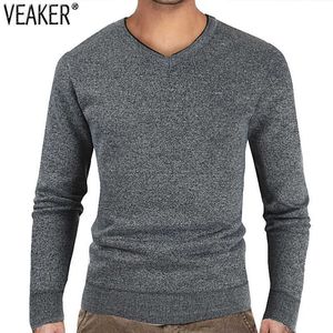 2020 Novos Homens Slim Ajuste V-Neck Sleeers Masculino Outono Color Sólido Básica Suéteres Tops Tricotadas Pullovers M-3XL Y0907