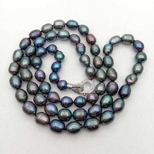 オフィススタイルの女性パーティーギフトのための9 * 12mmの自然の淡水養殖黒のライスの真珠のネックレスCZのパブクラス