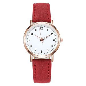 İzle Quartz Watches 37mm Butik Bileklik Moda Business Girlfriend Hediye Tasarımcısı Atmosfer Bayanlar Bilek saati