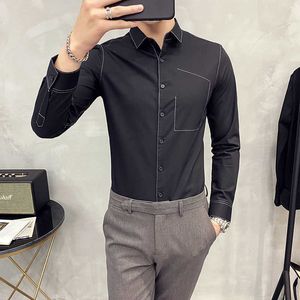 Brytyjski styl męskie koszulki jednolite kolory z długim rękawem dorywczo koszula Sliny Fit Fitness Formalne koszulki Streetwear Bluzka socjalna 210527