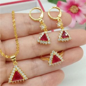 Set di gioielli a triangolo in oro giallo 18 carati, eleganti orecchini pendenti da donna, anello regalo