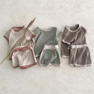 Fransız Boynuzları toptan satış-Ins Kore Avustralya Kalite Bebek Çocuk Giyim Setleri Örme Yaz Tops Ile Şort Adet Kıyafetler