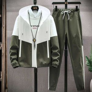 Men Tracksuit Casual Hoodies Sets Spring New Male Jackets+Pants Two Piece Sets Hip Hop Streetwear Sports Suit Patchwork 210930