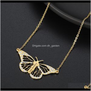 Halsband Pendants Personifiera Anpassa Butterfly Pendant Gravering Namn Halsband För Kvinnor Iced Out Chokers Present Blingbling Smycken Drop