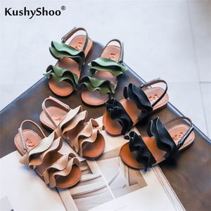 クシュシューガールズサンダル夏の子供の韓国のフリルプリンセスシューズ靴巨乳ビーチ幼児の女の子220225