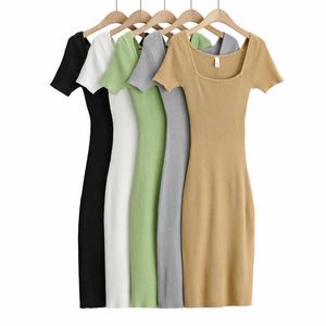 Sexig fyrkantig nacke bodycon klänning vår sommar stickad kortärmad elastisk färg ull 210607