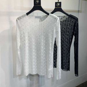 三日月刺繍中空メッシュ生地ラウンドネック長袖女性シャツ新着夏のハイストリートセクシーなトップス Y0621