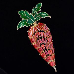 Frukt och grönsaker En Corsage Inlay Zircon morötter Brosch Pin Women Tillbehör