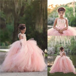 Country Style Puffy Skirt Ärmlös Flower Girls Dresses 2 Straps Lace Top Layers Backless Girls Toddler Spädbarn Pagant Gäster