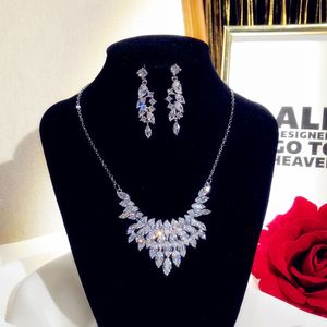 Conjuntos de jóias finas para as mulheres 925 Sterling Silver Cubci Zircônia Colar Pingente Brincos de Luxo Noiva Bijoux Femme