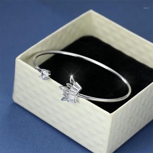 Bangle Trendy Fashion Crown Design Branco Cubic Zirconia Silver Color Open For Women Wedding Jewelry Anniversary Girl Gift
