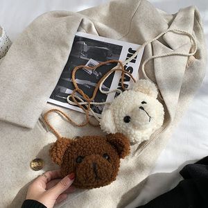 Borsa a tracolla a forma di orso simpatico cartone animato per le donne Borse a tracolla mini per studentesse di peluche morbide Borse a tracolla per pochette da donna in pelliccia invernale