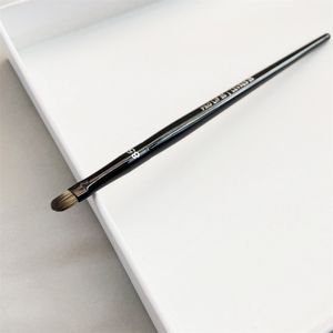 Pro Lip Makeup Brush #85 - Zwoża Precision Precision Lip Liner Comprealer Cosmetics Beauty Tools