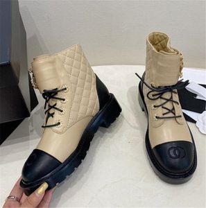 Klasyczne Damskie Buty Casual Moda Martin Boot Woman Ciepłe Skórzane Buty Wysokiej Jakości Designer Designer Rycerz P90551
