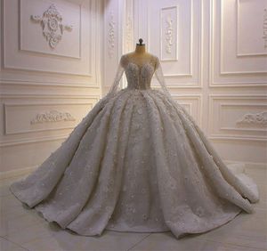 Lyxig 3D Blomman Appliques Bollkakor Bröllopsklänningar Sheer Neck Långärmad Snöring Sequins Bridal Gowns Sweep Train Wedding Robes de Soirée