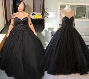 Luksusowe Zroszony Czarne Suknie Ślubne Gotycki Klejnot Sheer Neck Z 3/4 Długie Rękawy Tulle Linia Długość podłogi Plus Size Wedding Gown Vestido