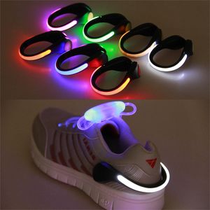 Luminous LED Flash Light Shoe Clip Party Favor Ostrzeżenie Lampa Bezpieczeństwo Klipsy Noc Sport Kolkowanie biegów Walking Walk Suffle Melbourne Dance Buty Akcesoria HY0232