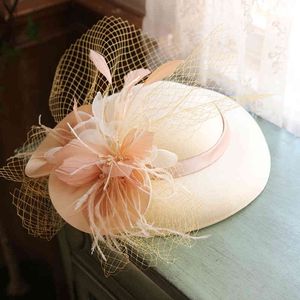 女性の大きい橋Sinamay魅力的な帽子のカクテルの結婚披露宴教会のヘッドピースファッションの帽子の形式の花のヘアアクセサリー