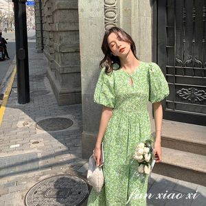 Francuski Summer Sukienka Kobiety Vintage Kwiatowy Sukienka Long Casual Casual Puff Rękaw Panie Dresses Streetwear Koreański Moda Robe Plus Rozmiar 210527