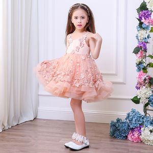 2021 Rosa Blumenspitze Blumenmädchenkleider für Hochzeiten Juwelenausschnitt Prinzessin Satin High Low Festzugskleider für kleine Mädchen Prinzessinnenkleid