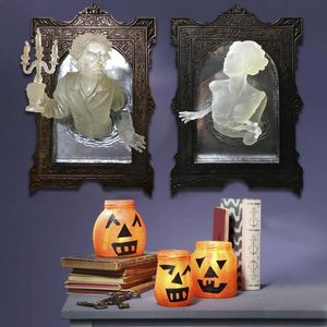 Decorazione per feste Fantasma nello specchio Resina di Halloween Luminosa da spettrali Sculture da parete Ornamenti per cornici Decorazioni per la casa della camera da letto della famiglia