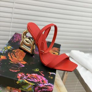 المصمم الفاخر للسيدات الصنادل النعال ذات الكعب العالي الأحذية des chaussures الفاخرة espadrilles scarpe slides dol 79ie