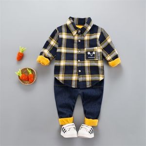 Sonbahar çocuk bebek erkek kız giyim bebek beyefendi kalın kadife ekose gömlek pantolon 2 adet / takım toddler giyim çocuk takım elbise 211021