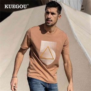 Kuegou Roupas T-shirt T-shirt de manga curta Verão Tshirt Forma de alta qualidade Bordado geométrico topo Plus tamanho 10897 210716