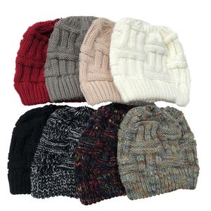 Cappello invernale spesso caldo per adulti di Natale Berretti con pon pon lavorati a maglia Cappelli Berretto da sci per ragazza da donna