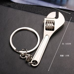 Kreativ mini justerbar skiftnyckel nyckelkedja metall nyckelring man och kvinnlig nyckel kedja hängande verktyg liten presentverktyg modell leksak