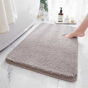 Tappeto da bagno antiscivolo Tappeto da bagno Tappetino da bagno assorbente ad alta acqua Tappetino da bagno in microfibra morbido peluche Shaggy Tappeto per la casa Tappetino da bagno antiscivolo 211109