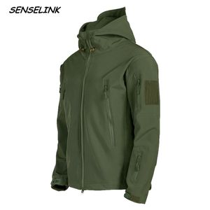 Men's Jacket Military Tactical Windproof Waterproof Shark Skin Soft Shell Army Outdoor Hooded Bomber Streetwear Coats Men 211126