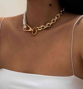 Imitation Pearl Asymmetrical White Bead Metal Choker Keychain Necklace for Women Vintage Punk Female Jewelry