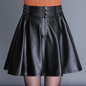 スカート女性黒いゴシックプリーツフェイクプー革のスカートサマーハイウエスト韓国のハラジュクパンクかわいいセクシーなミニショートファルダコルタ