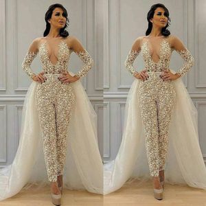 Sexig Illusion Bohemian Lace Bröllopsklänningar Kvinnor Jumspuit Brudklänningar med avtagbar Overkirt Långärmade Boho Beach Bride Dress Trains 2022 Robe de Mariée