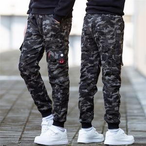 Spring Camouflage Joggers Pants for Teenage Boys Children Long Trousers Elastic Waist Cargo Sport Pant Super Elastic Clothes 15Y 210306