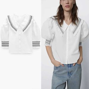 ZA Smocked Poplin White Blouse Women Short Puff Sleeve Applique Ruffled Summer Shirt Woman Vintage Fitted Tops 210602