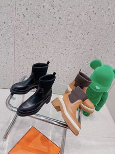 سميكة حلية كلاسيكية أحذية قصيرة، التخصيص المتقدمة، النمط الأوروبي والأمريكي، وسيم وتنوعا، مادة جلد العجل، لونين