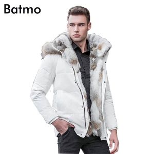 Batmo Vinter Högkvalitativ Duck Down Jacket Män Coat Parkas Tjock Liner Male Varm Kläder Kanin Fur Collar, Plus-Storlek 828 211110