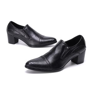 Buty dla mężczyzn z prawdziwymi skórzanymi krowieniami męskie obcasy Oxford Włoski czarny luksusowy ubiór biura codzienne buty męskie