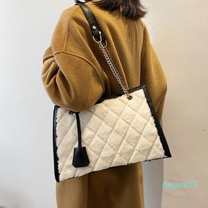 Cross Body Diamond Lattice Plush Shoulder Bags For Women 2021 Winter Fashion Elegant White Chain Handbag Female Plaid Faux Fur Tote Bag