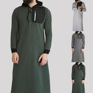 Islamisches muslimisches arabisches Sweatshirt 2021 Männer Langarm mit Kapuze mit Tasche Abaya Saudi-arabische Hoodies Robe Kleidung1