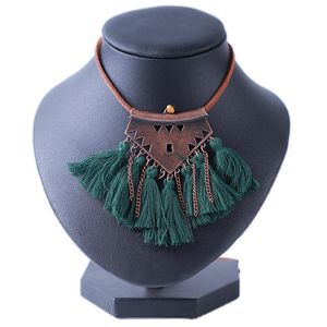 Naszyjniki wisiorek Czechy Styl Tassel Naszyjnik Kobiety Moda Biżuteria Skórzana Łańcuch Lina Jedwabna Tkanina Boho Choker 2021 Jesienny zimowy sweter