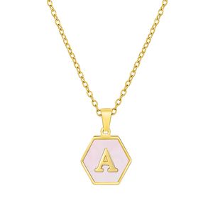 18K guld 26 Initial stora bokstäver A till Z Alfabet Hexagon Form Hängande Kvalitet Rostfritt Stål Unikt Square Charm Halsband med Rosa Real Shell för Lady Girls